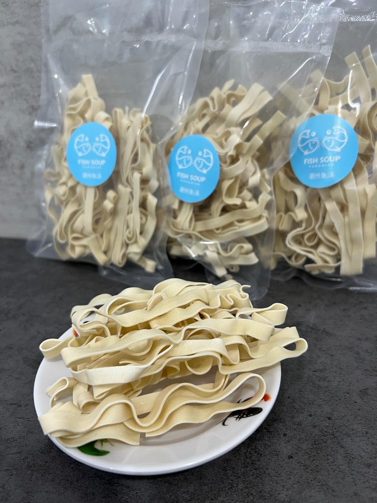 Soy Noodles (Dou Qian Ban Mian) 健康豆签板面